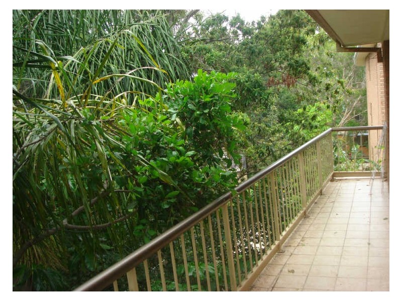 12/2 Brooke Avenue, Palm Beach QLD 4221