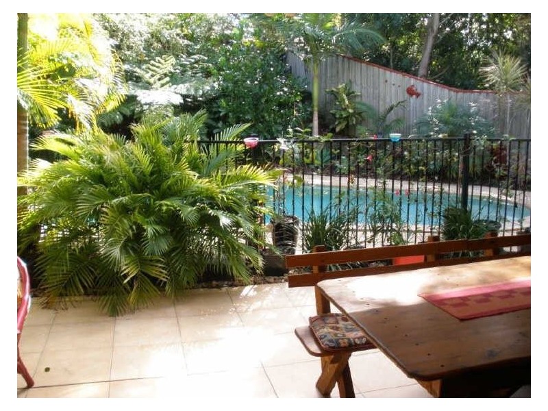 2/49 Keegan Circuit, Currumbin Waters QLD 4223