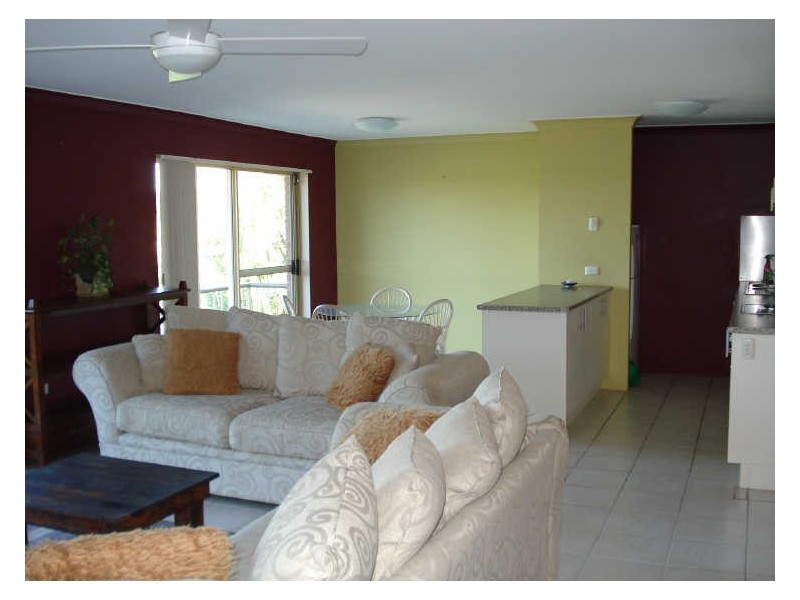 10/2 Brooke Avenue, Palm Beach QLD 4221