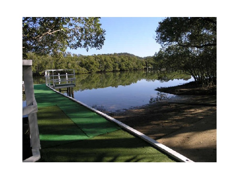 21 Chown Avenue, Currumbin Waters QLD 4223