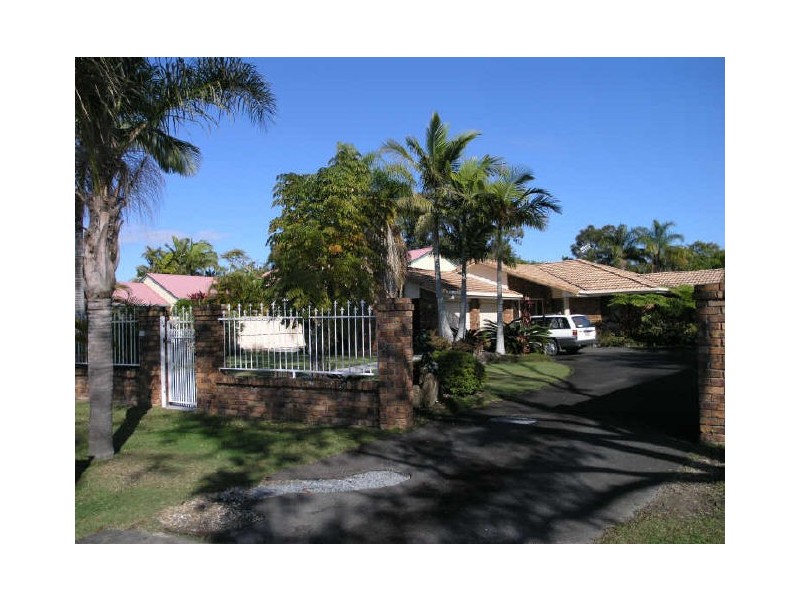 21 Chown Avenue, Currumbin Waters QLD 4223