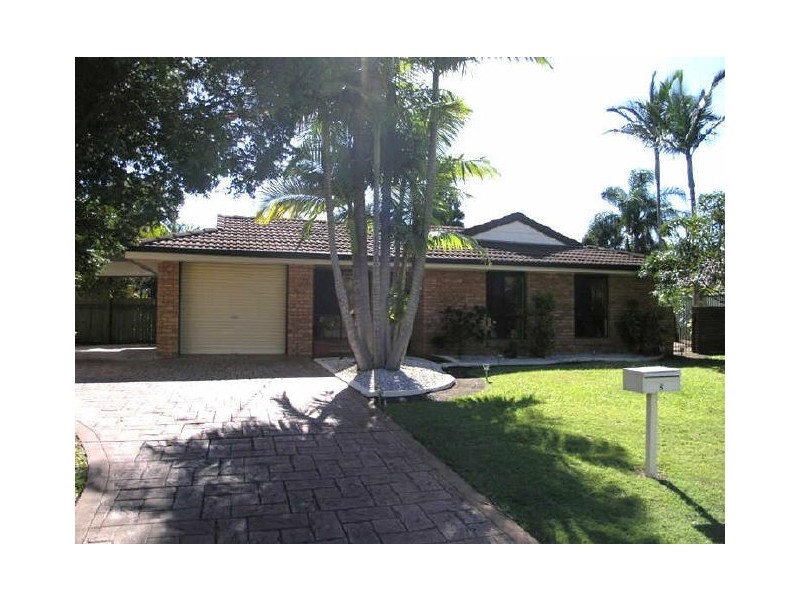8 Sumach Place, Palm Beach QLD 4221