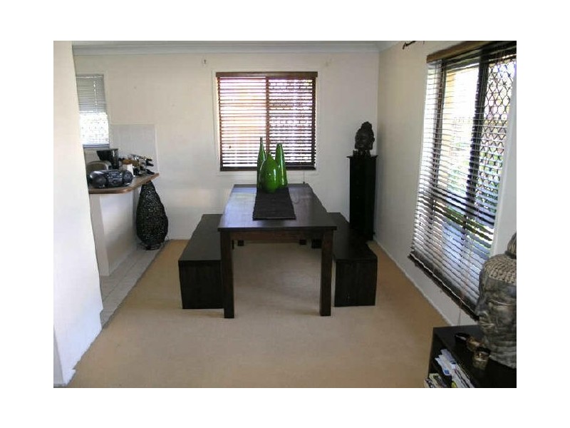 8 Sumach Place, Palm Beach QLD 4221