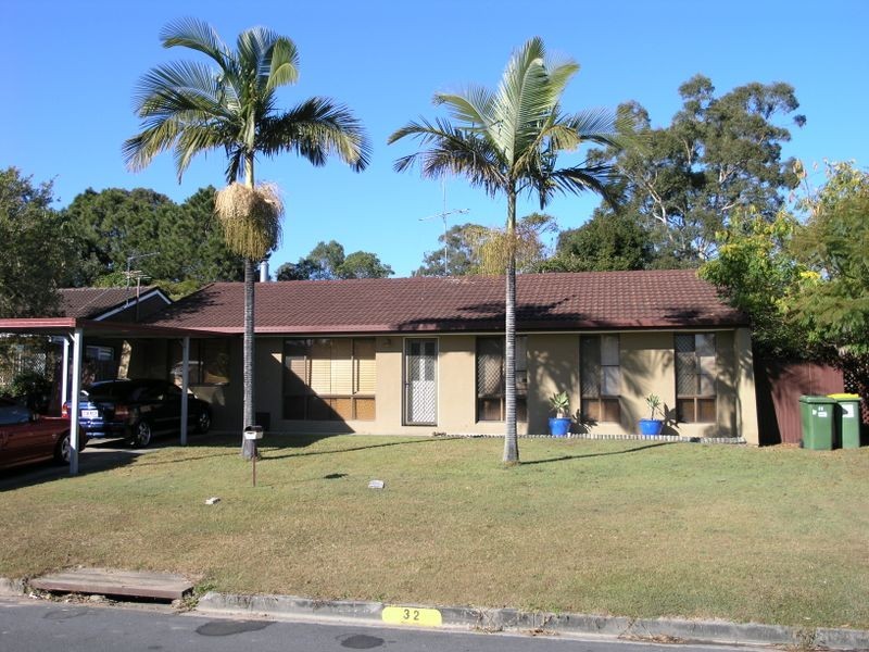 32 Japonica Drive, Palm Beach QLD 4221