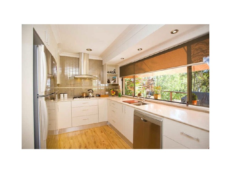 83 Ocean Parade, Burleigh Heads QLD 4220