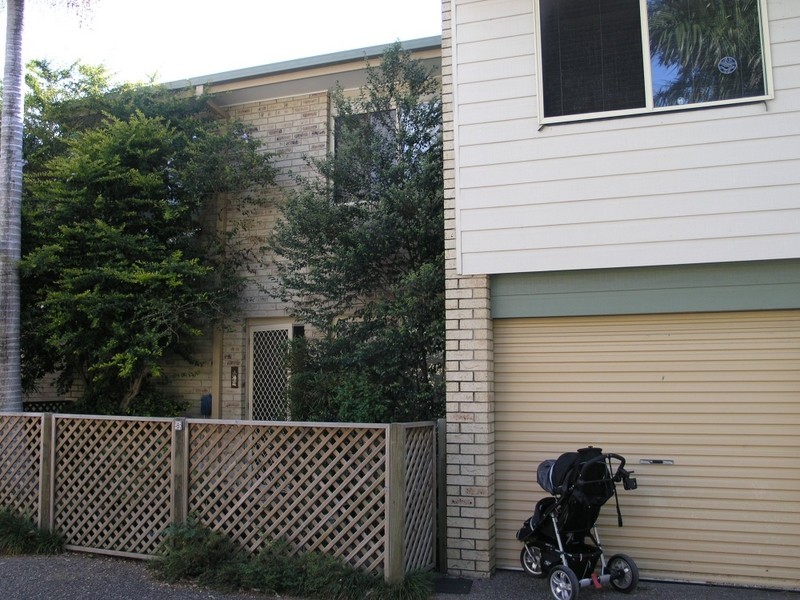 8/27 Philip Street, Currumbin QLD 4223