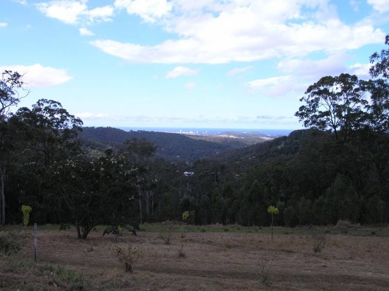 135 Nancol Drive, Tallebudgera Valley QLD 4228