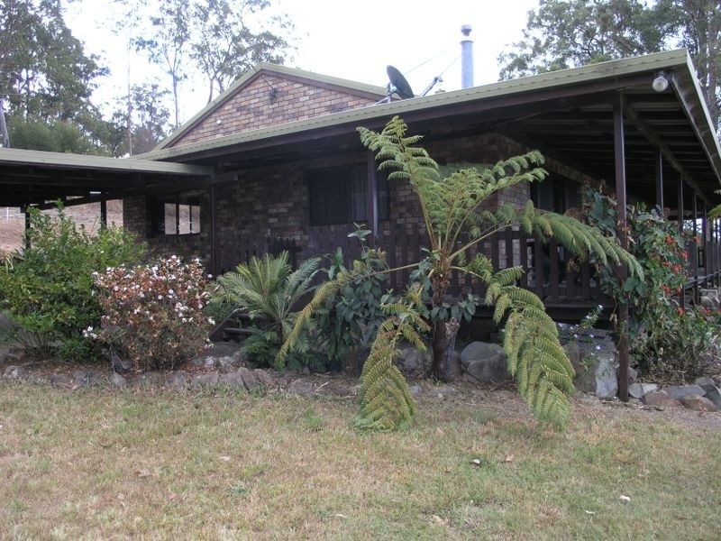135 Nancol Drive, Tallebudgera Valley QLD 4228