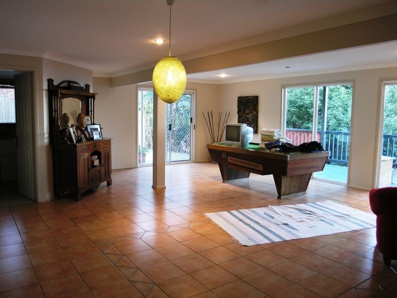 Elanora QLD 4221