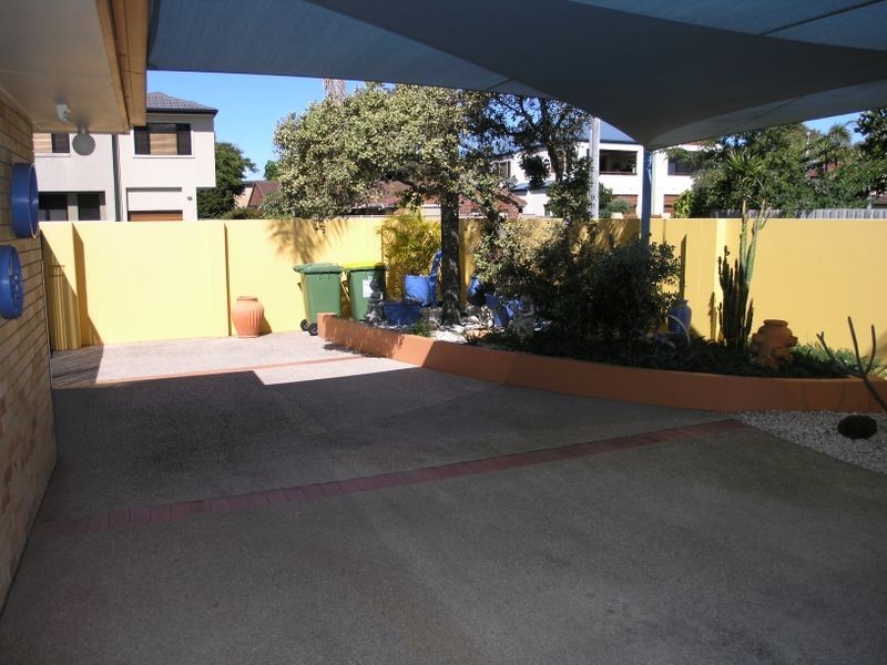 1/35 Twenty Seventh  Ave, Palm Beach QLD 4221