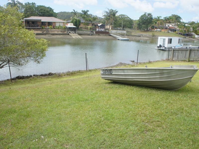 12 Vucas Court, Currumbin Waters QLD 4223