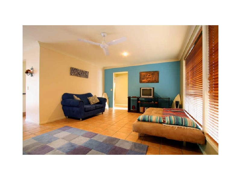 51 Saffron Street, Elanora QLD 4221