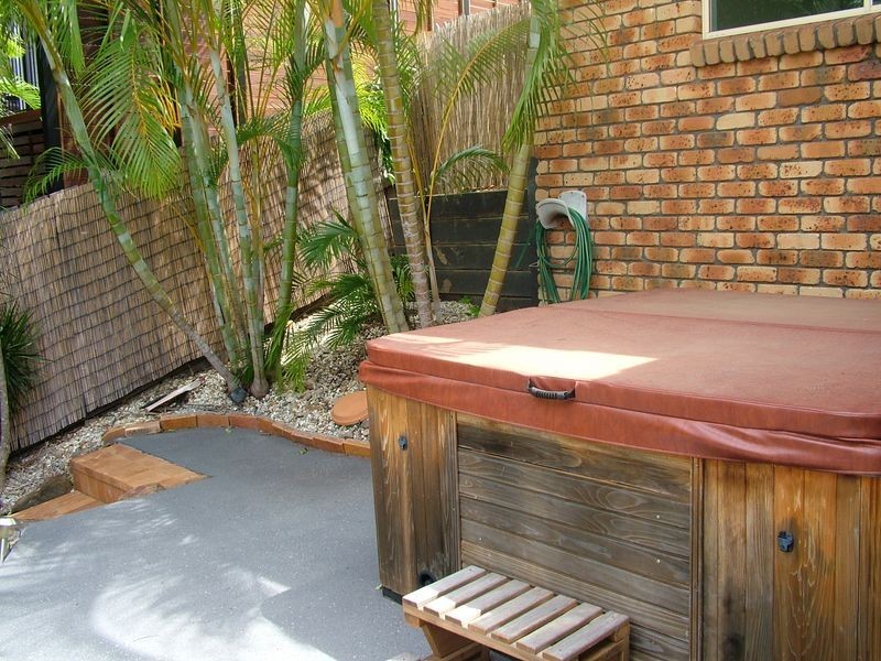38 Jarrahdale Drive, Elanora QLD 4221
