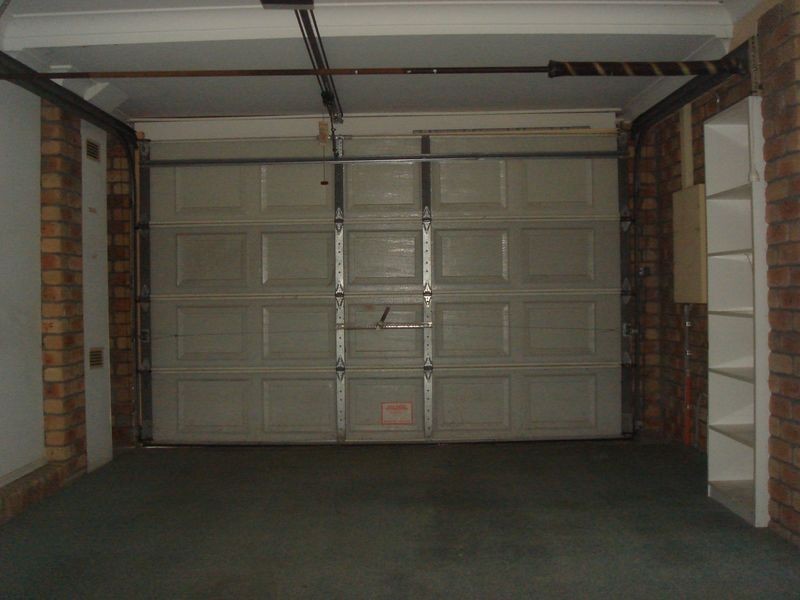 38 Jarrahdale Drive, Elanora QLD 4221