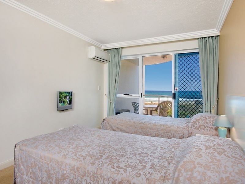 207 B/1483 Gold Coast Highway, Palm Beach QLD 4221