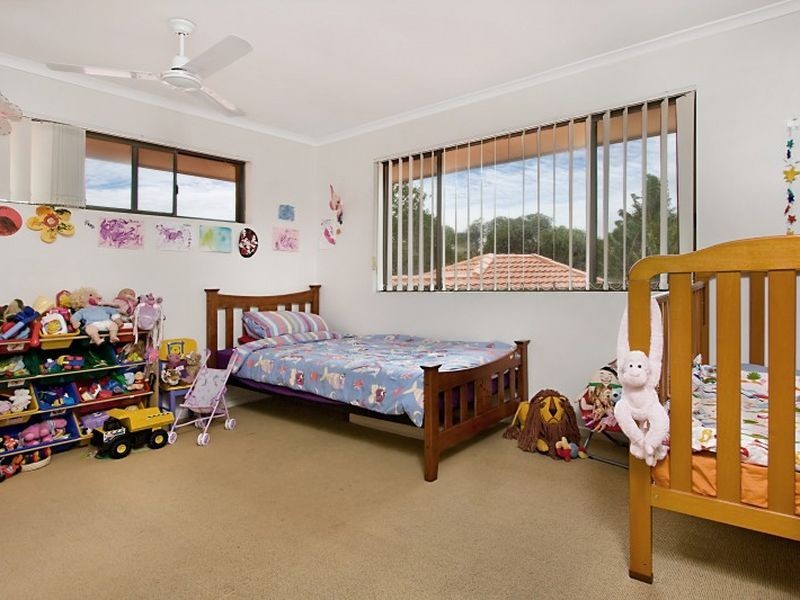 11/10 Twenty First Avenue, Palm Beach QLD 4221