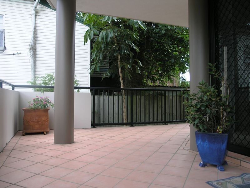 1/1266 Gold Coast Highway, Palm Beach QLD 4221