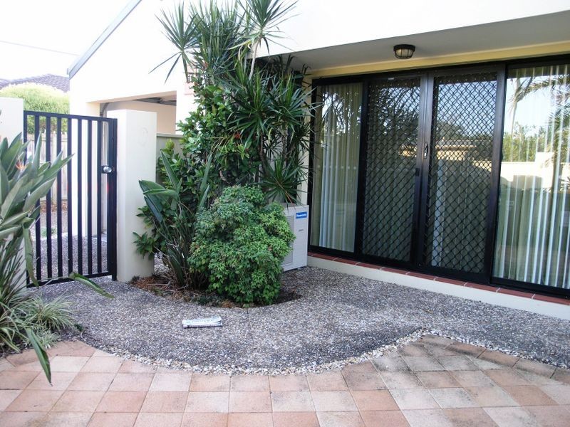 1/51 Fifth Avenue, Palm Beach QLD 4221