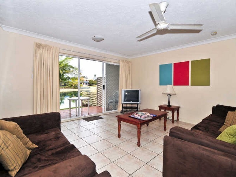 127/2 Coolgardie St, Elanora QLD 4221