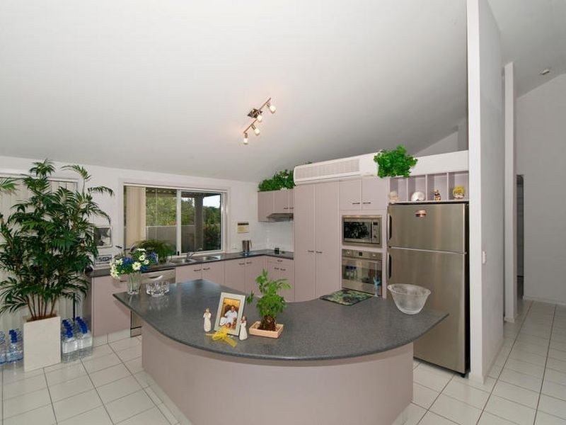 Elanora QLD 4221