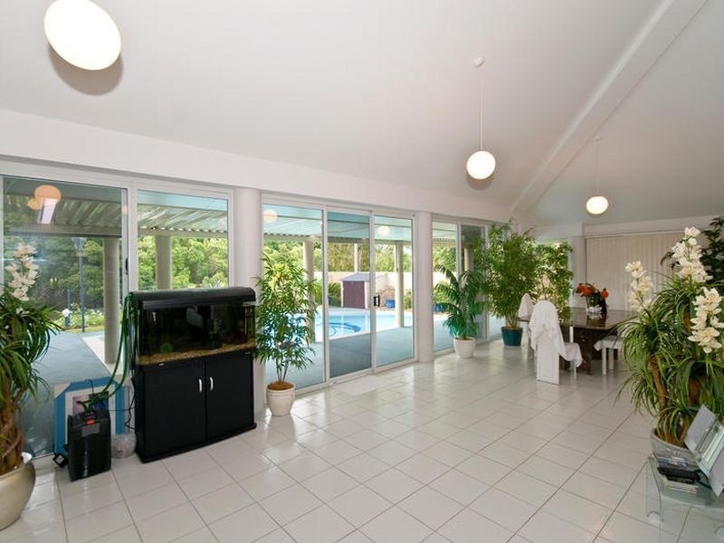 Elanora QLD 4221