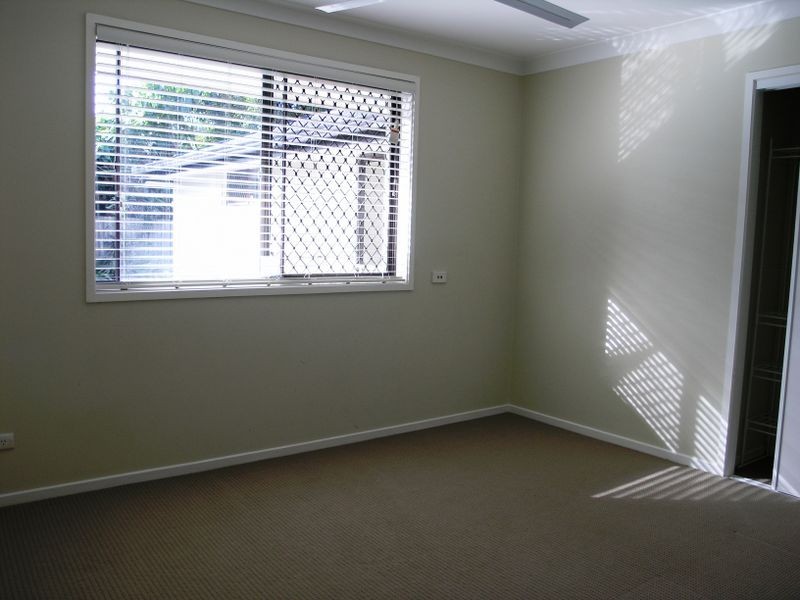 5 Barberry Court, Palm Beach QLD 4221