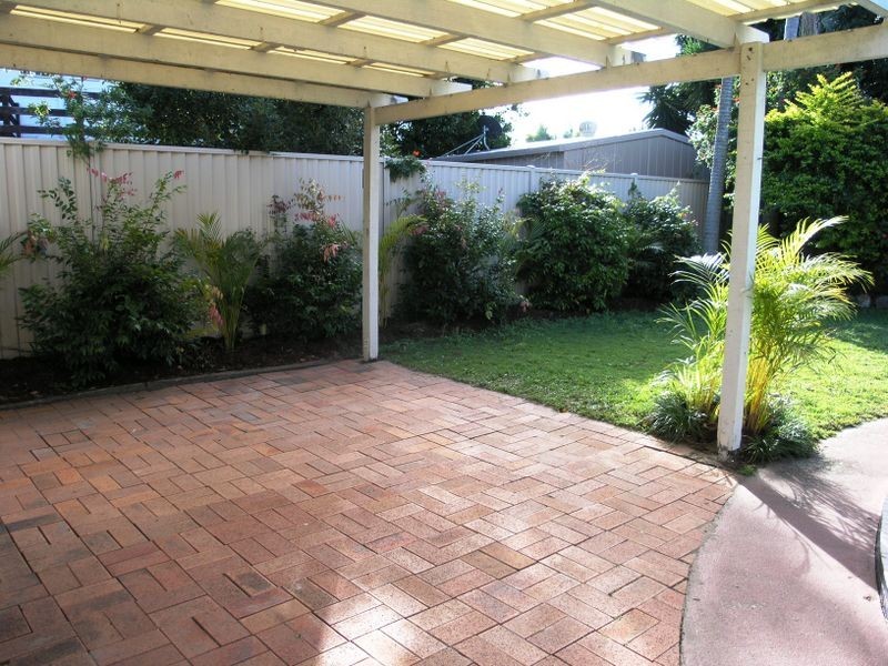 5 Barberry Court, Palm Beach QLD 4221