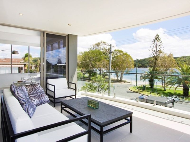 1/8 Murlong Crescent, Palm Beach QLD 4221