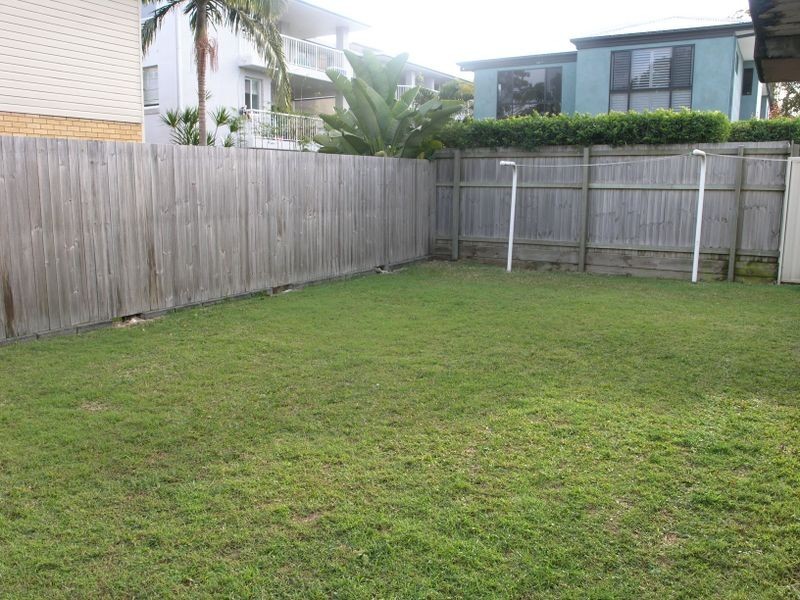 5/60 Sarawak Avenue, Palm Beach QLD 4221