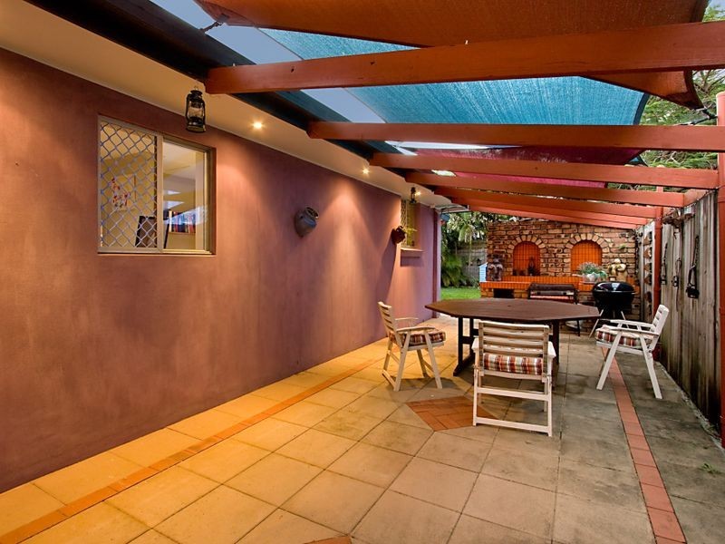 12 Allawah Avenue, Palm Beach QLD 4221