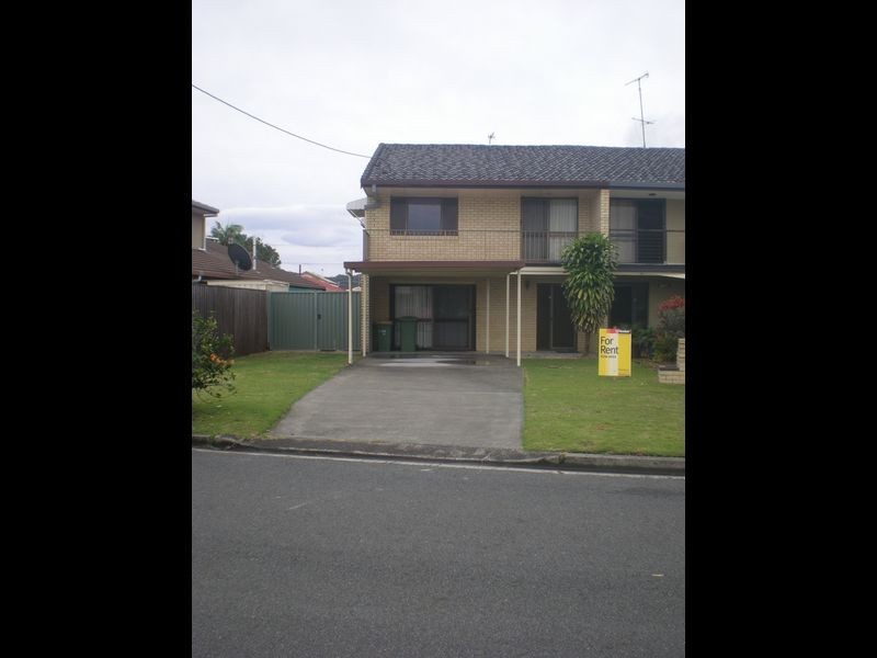 2/15 Mawarra Street, Palm Beach QLD 4221