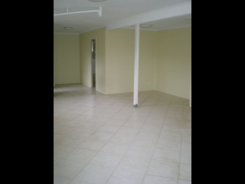 2/15 Mawarra Street, Palm Beach QLD 4221