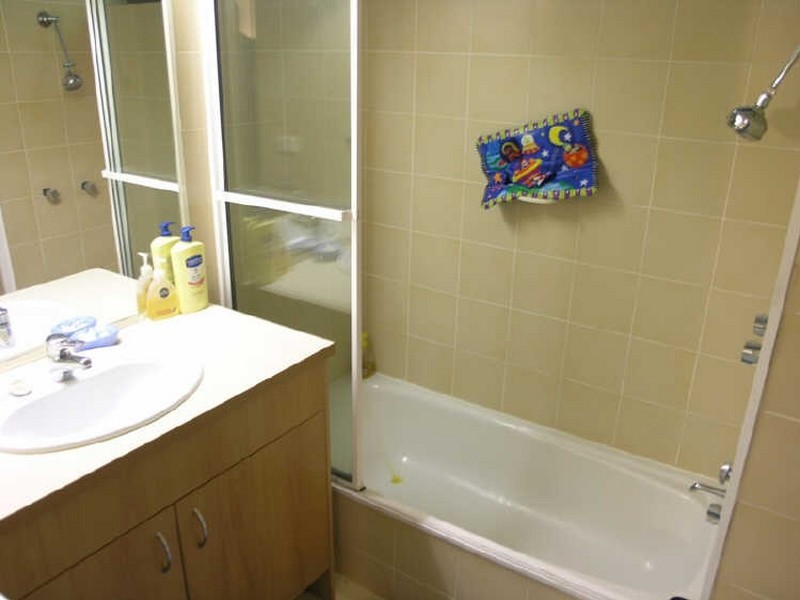 2C/828 Pacific Parade, Currumbin QLD 4223