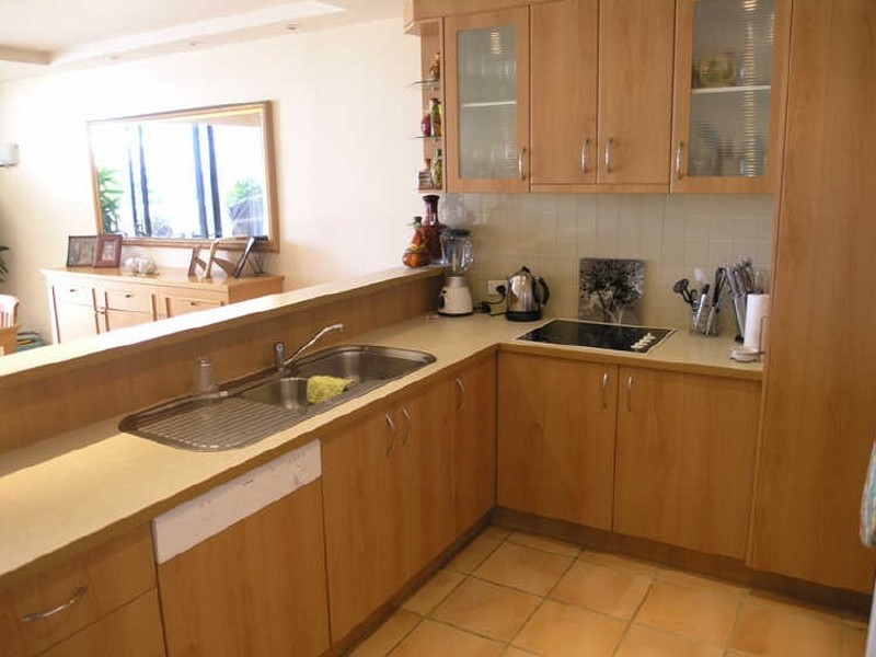 2C/828 Pacific Parade, Currumbin QLD 4223