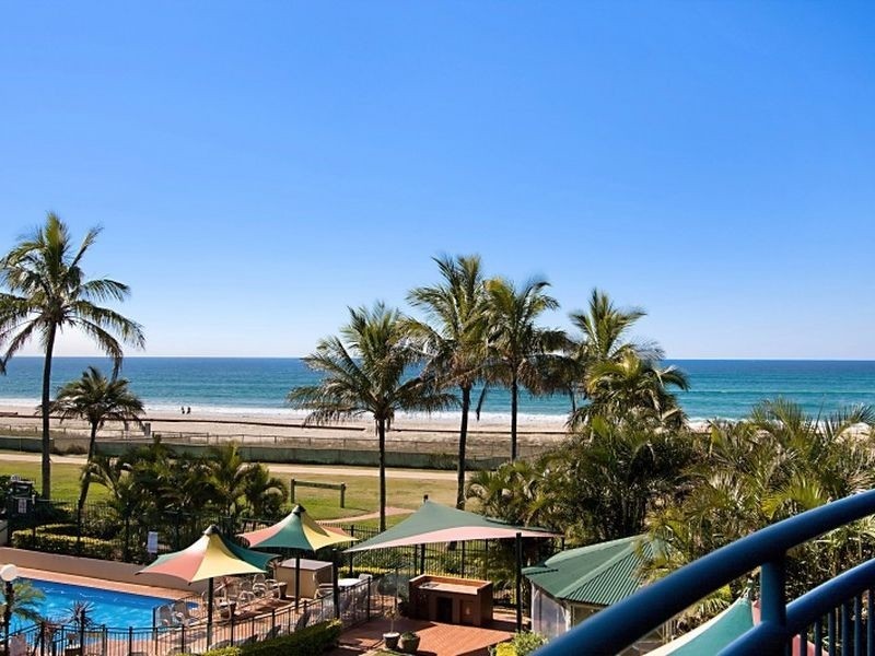 66/955 Gold Coast Hwy, Palm Beach QLD 4221