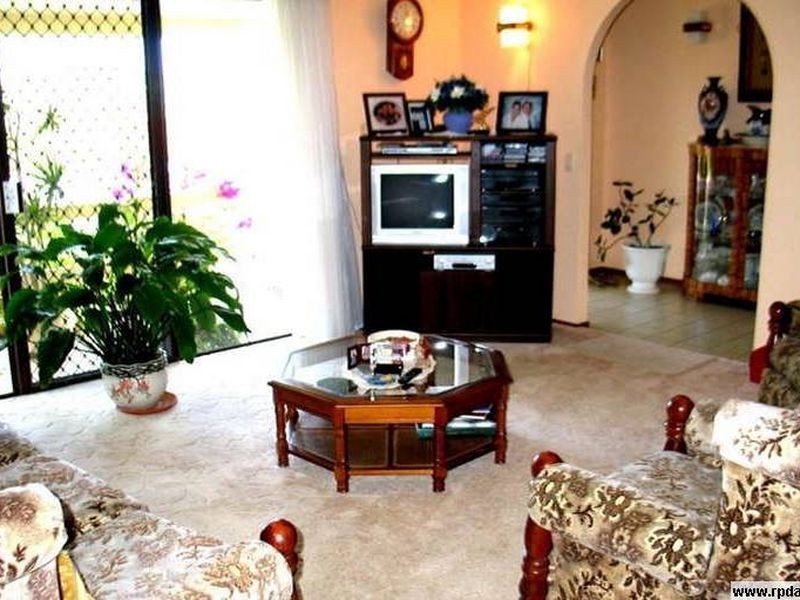 183 Mallawa Drive, Palm Beach QLD 4221