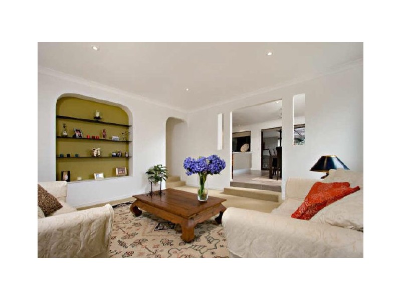 6 Doubleview Drive, Elanora QLD 4221