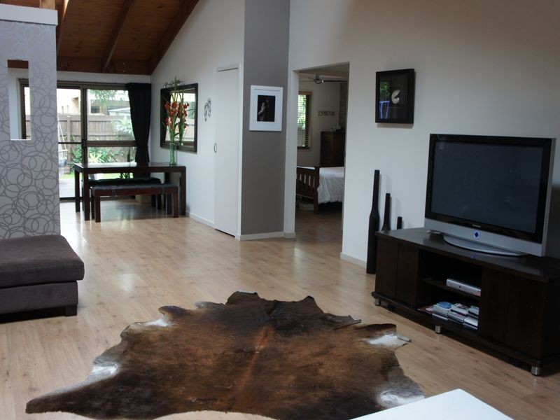 2/36 Twenty Seventh Avenue, Palm Beach QLD 4221