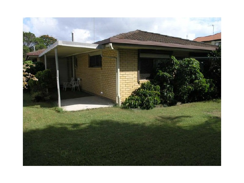 27 Second Avenue, Palm Beach QLD 4221