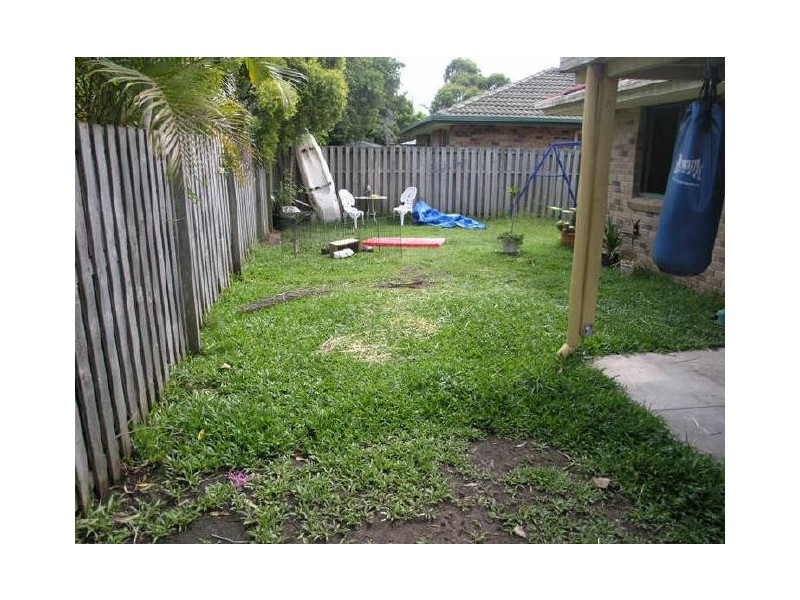 3/8 Ottelia Drive, Elanora QLD 4221