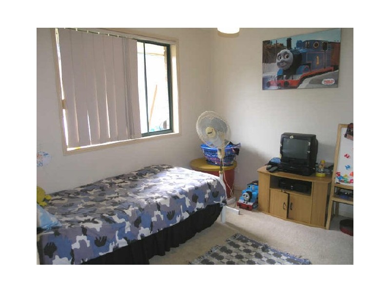 3/8 Ottelia Drive, Elanora QLD 4221