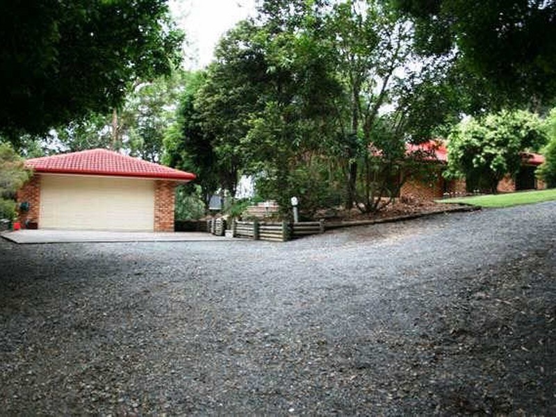 24 Evergreen Drive, Elanora QLD 4221