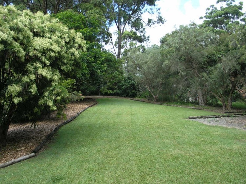 24 Evergreen Drive, Elanora QLD 4221