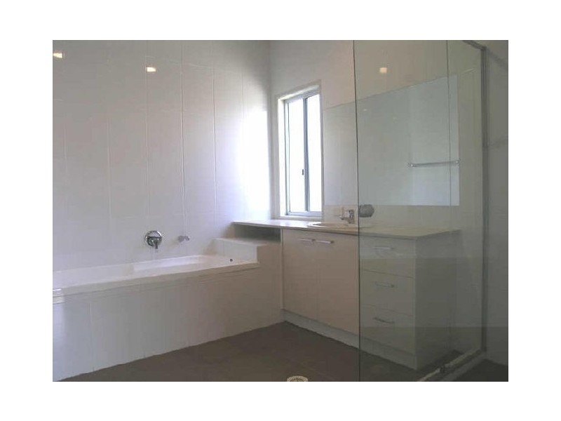1/91 Laguna Ave, Palm Beach QLD 4221