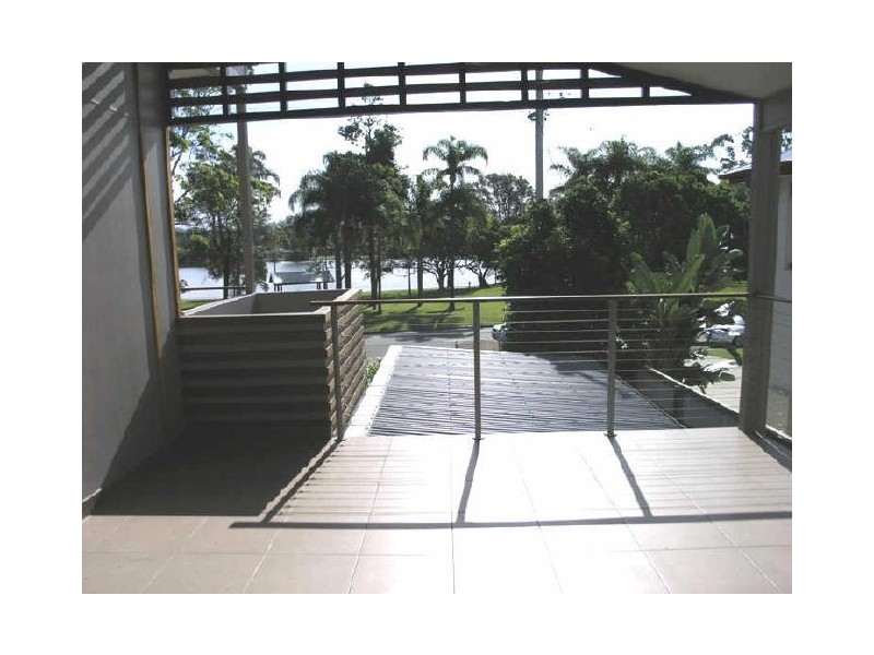 1/91 Laguna Ave, Palm Beach QLD 4221