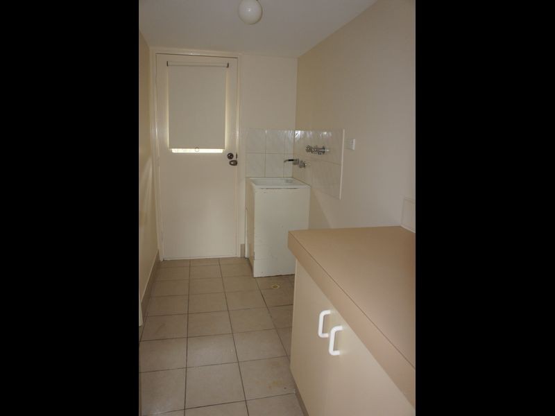 2/14 Twenty Third Ave, Palm Beach QLD 4221