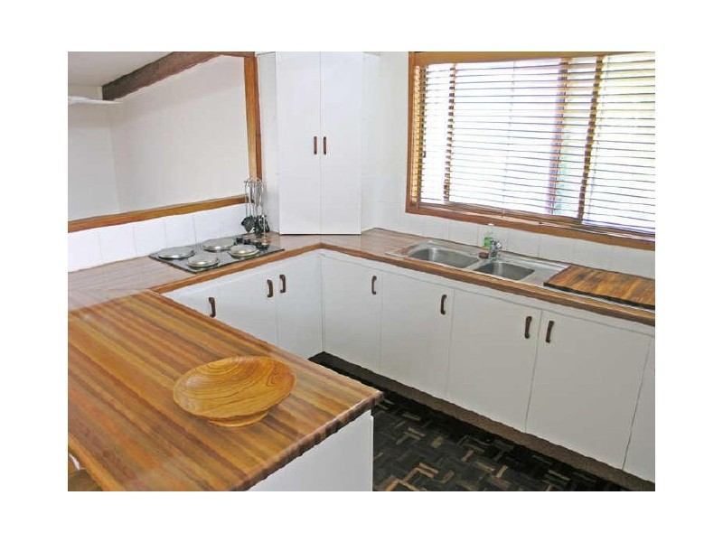 19 Esperance Close, Elanora QLD 4221