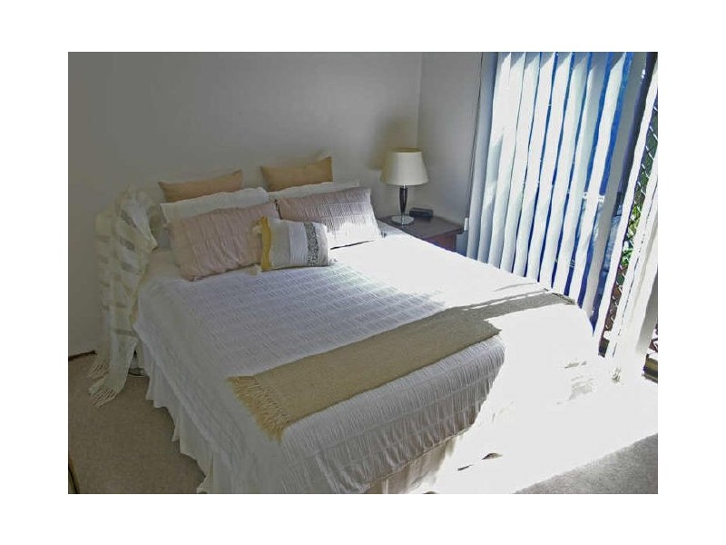 19 Esperance Close, Elanora QLD 4221