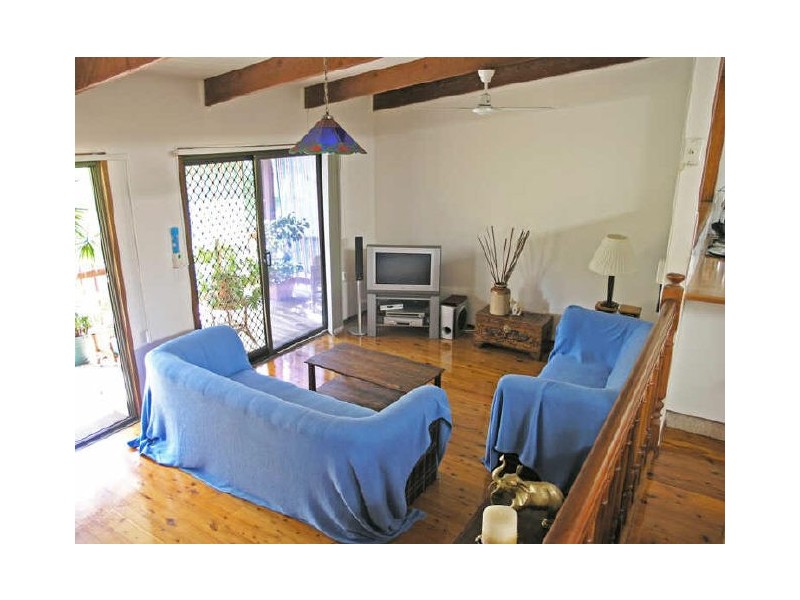 19 Esperance Close, Elanora QLD 4221