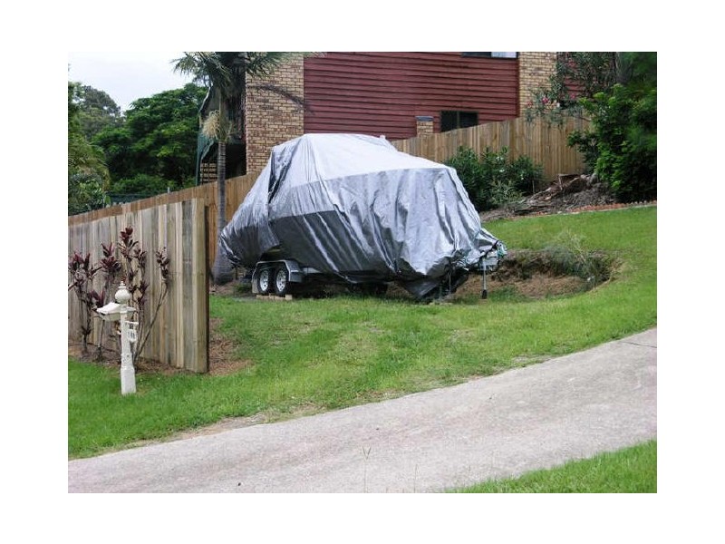 100 Ware Drive, Currumbin Waters QLD 4223